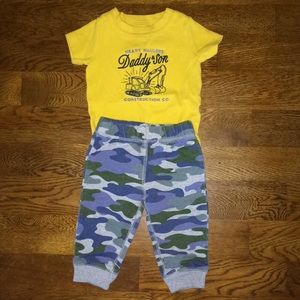 Dad&son construction onesie w/ camo pants
